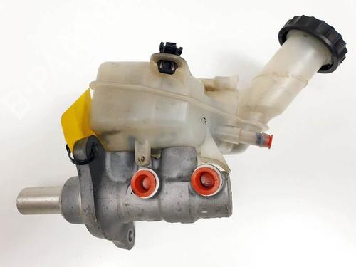 Used Brake master cylinder Brake master cylinder MITSUBISHI OUTLANDER II (CW_W) 2.0 DI-D (CW8W) (140 hp) 19672494 19672494