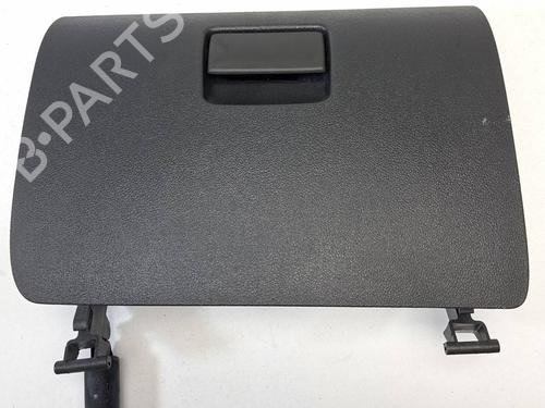 Used Glove box Glove box 39423399 39423399