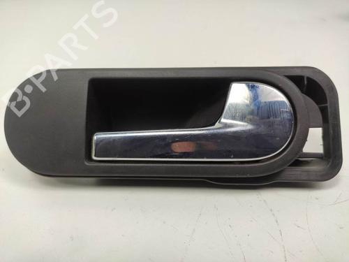 Used Front right interior door handle Front right interior door handle VW GOLF PLUS V (5M1, 521) 1.9 TDI (105 hp) 11682252 11682252