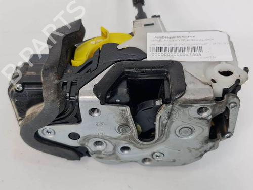 front-left-lock-chevrolet-cruze-hatchback-j305-16-3023881-2010-7183679 main image