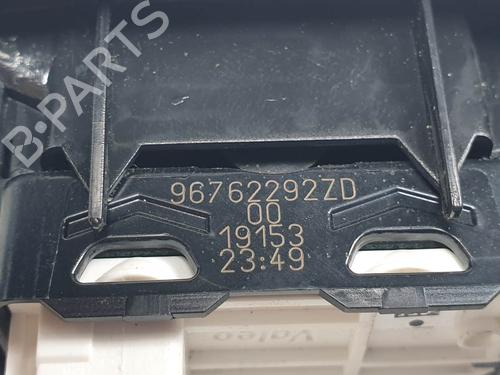Left rear window switch CITROËN C3 III (SX) 1.2 PURETECH 110 | BP28508202I29 - Image 4