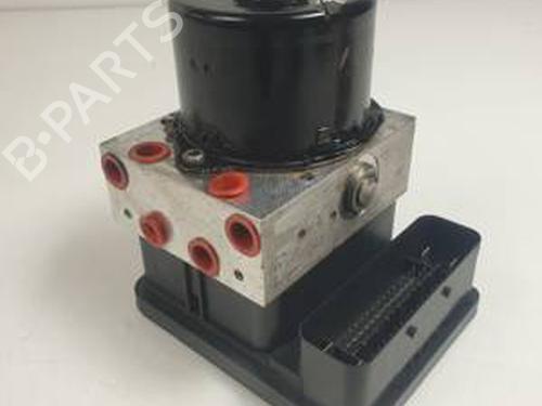 Used ABS pump FORD FOCUS II (DA_, HCP, DP) 1.8 TDCi (115 hp) 30959281