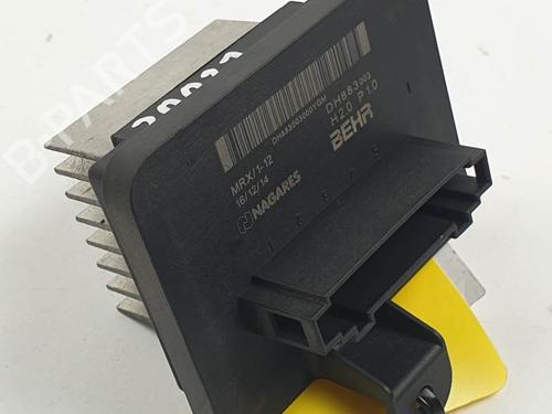 Used Heater resistor SMART FORFOUR Hatchback (453) 1.0 (453.042, 453.043) (71 hp) 25119519