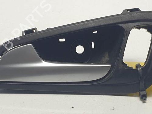 Used Front left interior door handle Front left interior door handle FORD FOCUS III Turnier 1.6 TDCi (115 hp) 25285885 25285885
