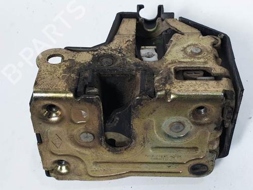 Fechadura trás direita RENAULT SCÉNIC I MPV (JA0/1_, FA0_) 1.9 dTi (JA0N) (98 hp) 6849841