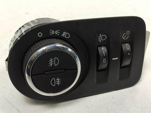Used Headlight switch Headlight switch OPEL ZAFIRA TOURER C (P12) 1.6 CDTI (75) (136 hp) 9495054 9495054