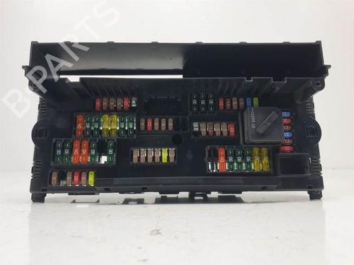 Used Fuse box BMW 5 (F10) 520 d (184 hp) 10509382
