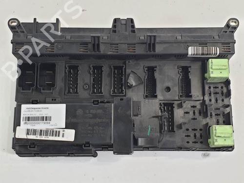 Used Fuse box BMW X5 (E53) 3.0 i (231 hp) 6850227