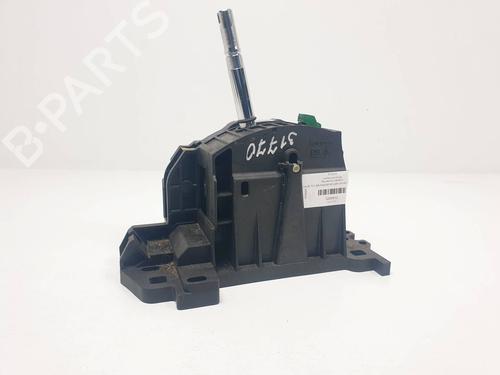 Used Gear lever Gear lever LAND ROVER RANGE ROVER SPORT I (L320) 2.7 D 4x4 (190 hp) 30998506 30998506