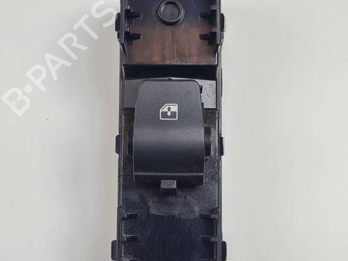 right-rear-window-switch-hyundai-i30-pde-pd-pden-2016-34516398 main image