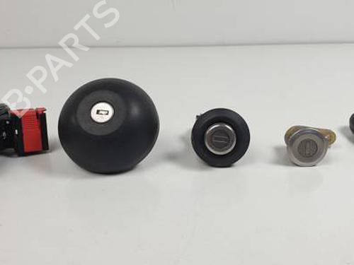 Used Electronic module DACIA SANDERO II 1.0 SCe 75 (B8JC, B8JD, B8NC) (73 hp) 30450522