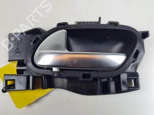 Used Front left interior door handle Front left interior door handle PEUGEOT 208 I (CA_, CC_) 1.6 HDi (114 hp) 29265717 29265717