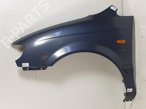 Used Left front fenders HYUNDAI TRAJET (FO) 2.0 CRDi (113 hp) 17727144