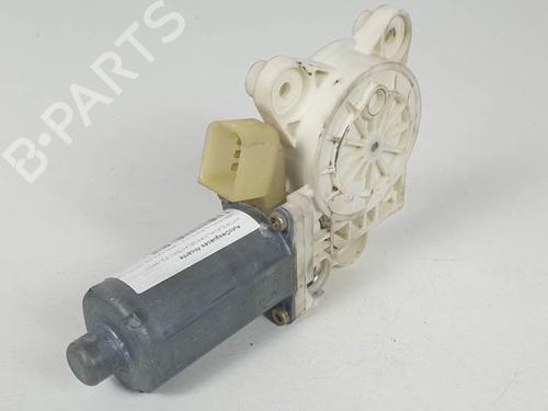 Used Left front window motor MERCEDES-BENZ E-CLASS (W211) E 320 CDI (211.026) (204 hp) 13384598