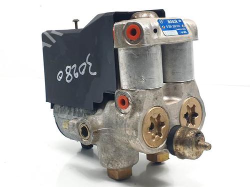 Used ABS pump BMW 5 (E34) 525 tds (143 hp) 24947401