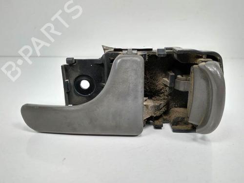 Used Front right interior door handle Front right interior door handle NISSAN TERRANO II (R20) 2.7 TDi 4WD (125 hp) 7993898 7993898