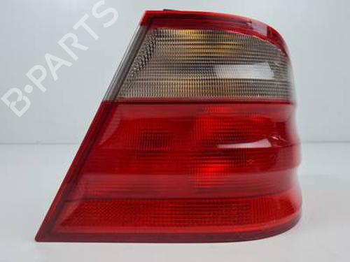 Used Right taillight MERCEDES-BENZ CLK Convertible (A208) CLK 320 (208.465) (218 hp) 30292505