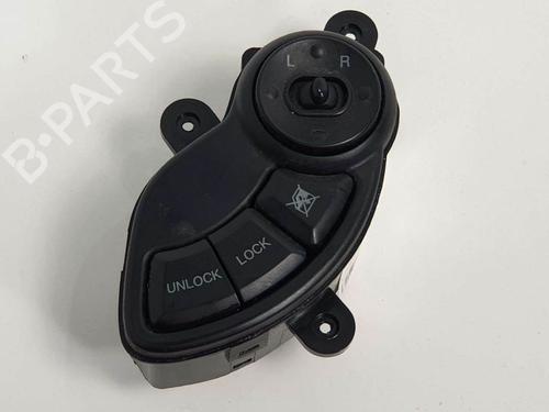 Used Mirror switch Mirror switch HYUNDAI SANTA FÉ I (SM) 2.0 CRDi 4x4 (113 hp) 6858220 6858220