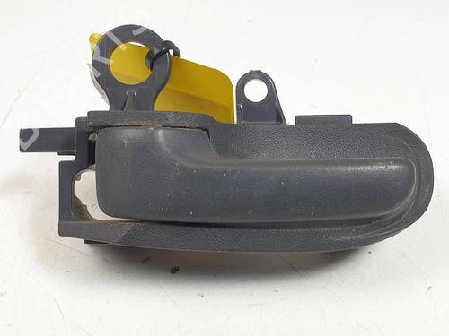 Used Front left interior door handle Front left interior door handle TOYOTA YARIS (_P1_) 1.0 (SCP10_, SCP10R) (68 hp) 29964806 29964806