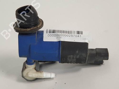 Used Washer pump Washer pump RENAULT MODUS / GRAND MODUS (F/JP0_) 1.4 (JP01, JP0J) (98 hp) 13953797 13953797