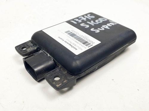Used Electronic module Electronic module SKODA SUPERB III (3V3) 2.0 TDI (150 hp) 16569209 16569209