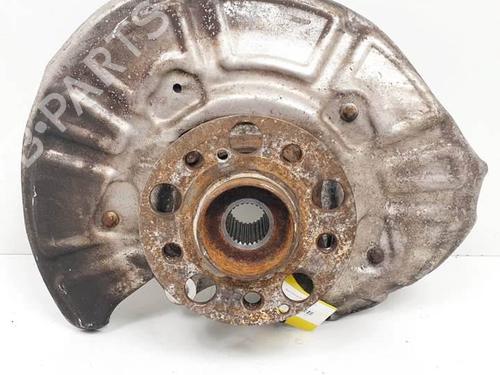 Used Right rear steering knuckle Right rear steering knuckle MERCEDES-BENZ E-CLASS (W213) E 220 d (213.004) (194 hp) 17588544 17588544