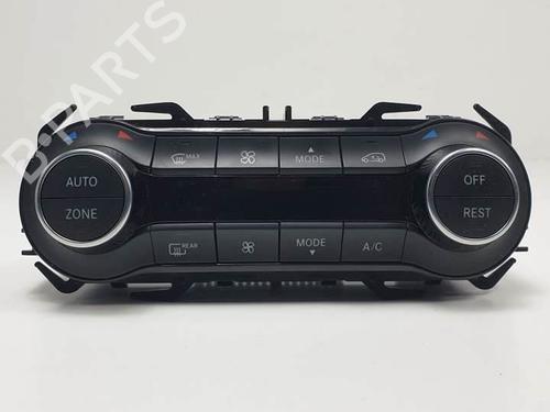 Used Climate control INFINITI Q30 2.2 D (170 hp) 18121161