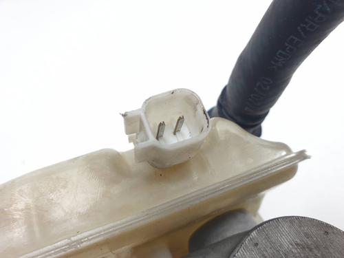 Brake master cylinder FORD S-MAX (WA6) 2.0 TDCi | BP29297996M77 - Image 3