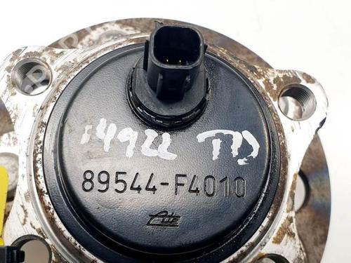 Right rear steering knuckle TOYOTA COROLLA Hatchback (_E21_, _EA1_, _EH1_) 1.8 Hybrid (ZWE211) | BP25403909M28 
