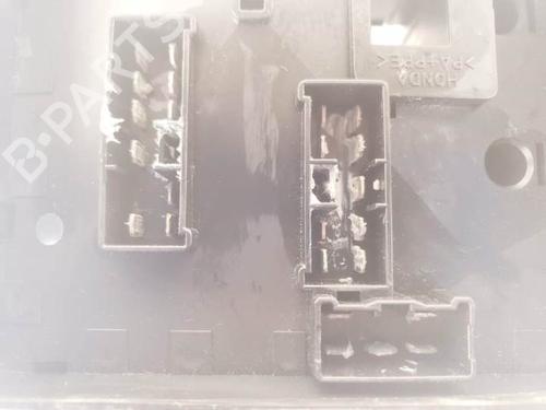 Fuse box HONDA CR-V I (RD) 2.0 16V 4WD (RD1, RD3) | BP17360197E1 