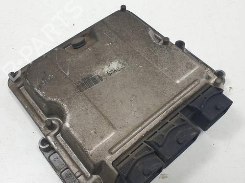 Calculateur moteur (ecu) Calculateur moteur (ecu) FIAT SCUDO Bus (220_) 2.0 JTD (94 hp) 36594805 36594805