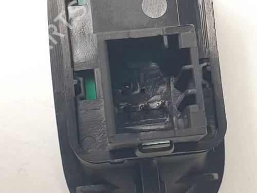 Right front window switch CITROËN C2 (JM_) 1.4 HDi | BP31033696I26 - Image 3