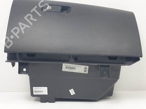 Used Glove box Glove box VOLVO XC60 I SUV (156) D5 AWD (215 hp) 12358772 12358772