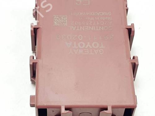 Electronic module TOYOTA COROLLA Hatchback (_E21_, _EA1_, _EH1_) 1.8 Hybrid (ZWE211) | BP25403830M83 - Image 3