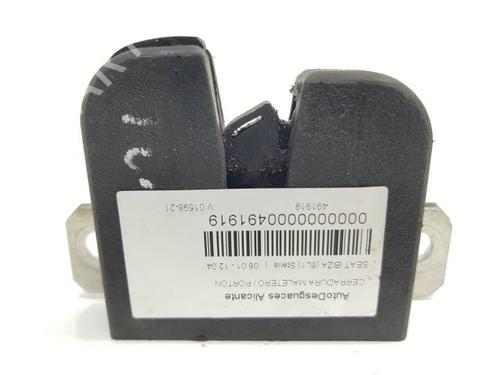 Used Tailgate lock SEAT IBIZA III (6L1) 1.4 16V (75 hp) 8642897