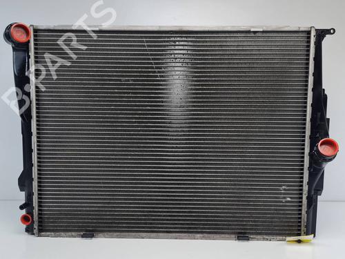 Used Water radiator Water radiator 36374960 36374960
