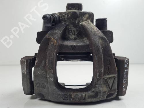 Used Right front brake caliper Right front brake caliper MINI MINI (R50, R53) One (90 hp) 31152966 31152966