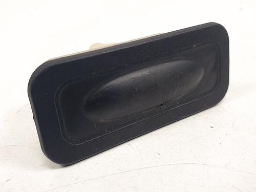 Used Tailgate handle RENAULT MEGANE III Hatchback (BZ0/1_, B3_)