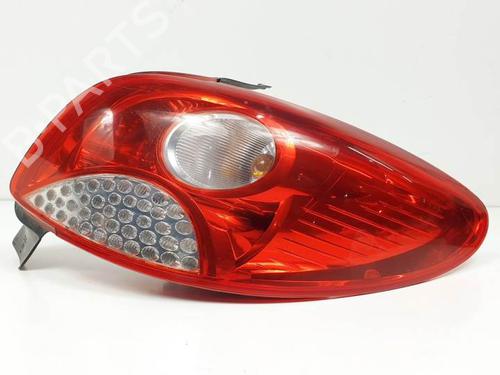 Right taillight PEUGEOT 206+ (2L_, 2M_) 1.4 i (2LKFWA, 2MKFWA) | BP13510806C35 