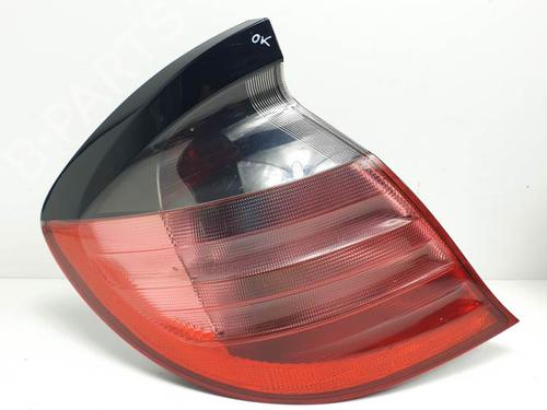 Used Left taillight MERCEDES-BENZ C-CLASS Coupe (CL203) C 220 CDI (203.706) (143 hp) 28713582