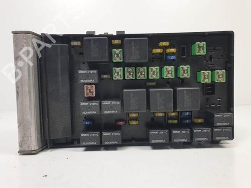Fuse box CHRYSLER VOYAGER IV (RG, RS) 3.3 | BP9711007E1 