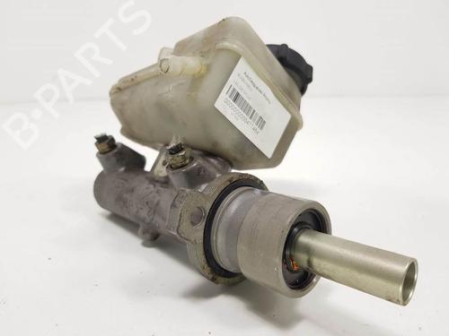 Used Brake master cylinder Brake master cylinder HYUNDAI ix35 (LM, EL, ELH) 1.7 CRDi (116 hp) 18654047 18654047