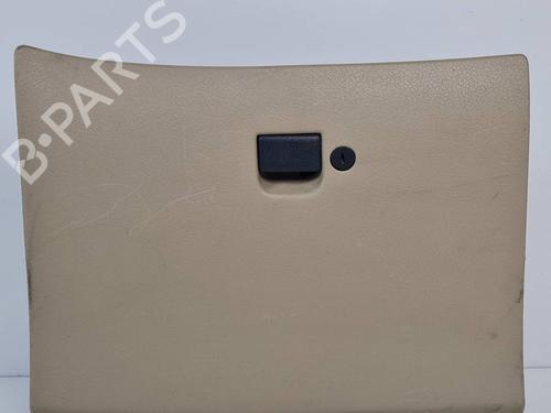 Used Glove box Glove box 37229922 37229922