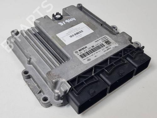 engine-control-unit-ecu-renault-scenic-iii-jz01_-2008-2009-2010-2011-2012-2013-2014-2015-2016-30525252 main image