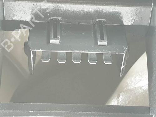  - Image 3