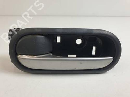 Used Rear left interior door handle MAZDA 6 Hatchback (GH) 2.0 MZR-CD (GH14) (140 hp) 12355364