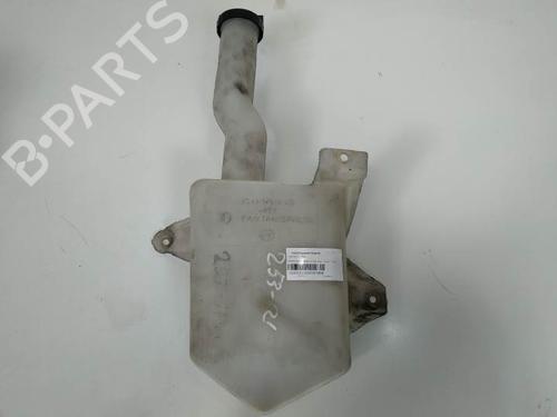 Used Windscreen washer tank FORD MONDEO III (B5Y) 2.0 TDCi (130 hp) 7406816