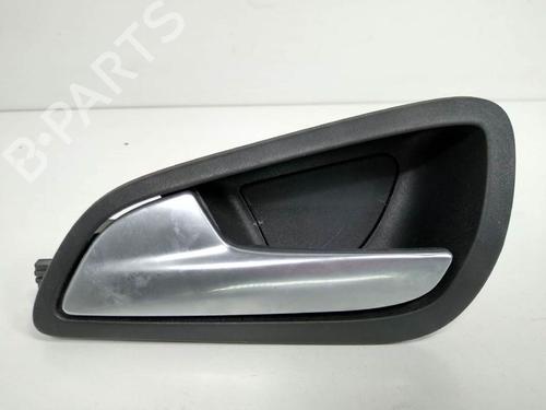 Used Front left interior door handle Front left interior door handle FORD FOCUS III 1.6 TDCi (115 hp) 7784854 7784854