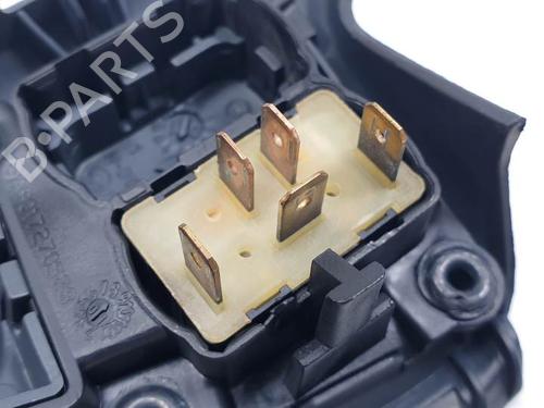 Right front window switch MERCEDES-BENZ SPRINTER 3-t Van (B903) 313 CDI (903.663, 903.662, 903.661) | BP28066256I26 