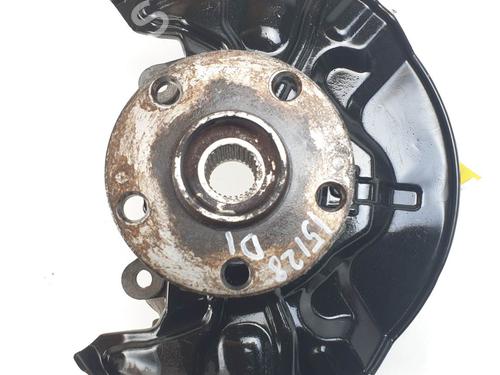 Used Left front steering knuckle Left front steering knuckle TOYOTA COROLLA Verso (ZER_, ZZE12_, R1_) 2.2 D-4D (AUR10_, AUR10R) (136 hp) 25611636 25611636